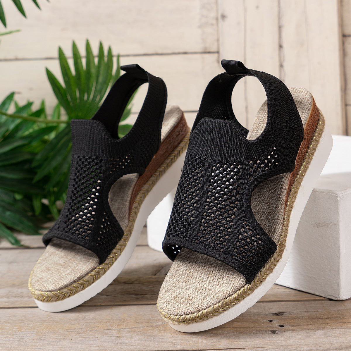 Summer Breathable Mesh Lightweight Women Sandals