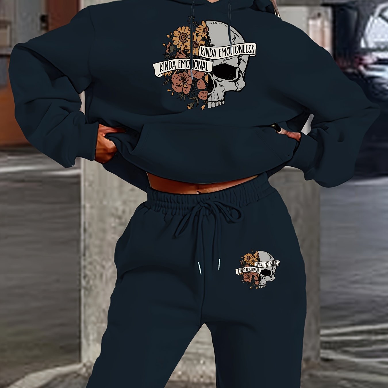 Women’s Skull Print Hoodie – Casual Fall Winter Pullover with Kangaroo Pocket