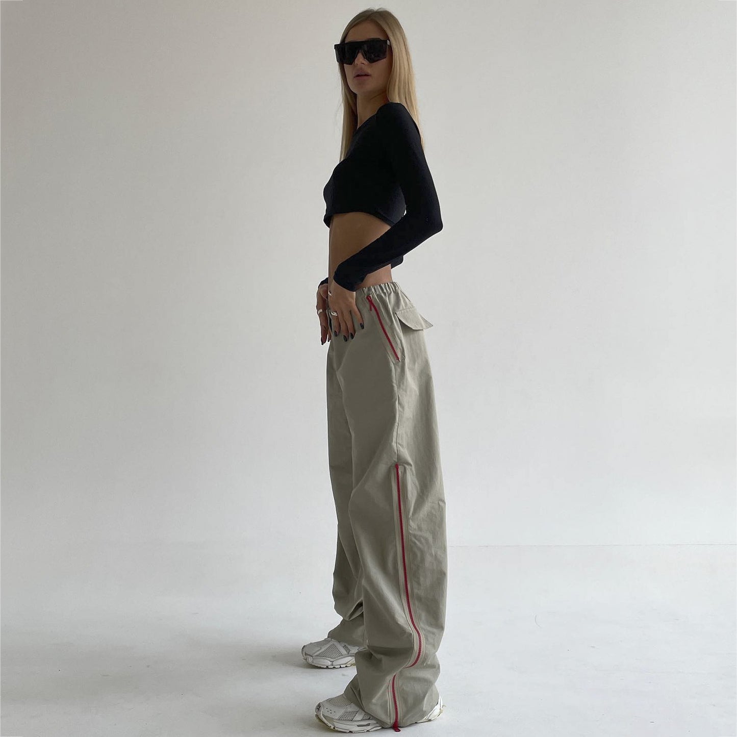 Khaki Loose Cotton Trousers for Women – Relaxed Fit & Casual Style