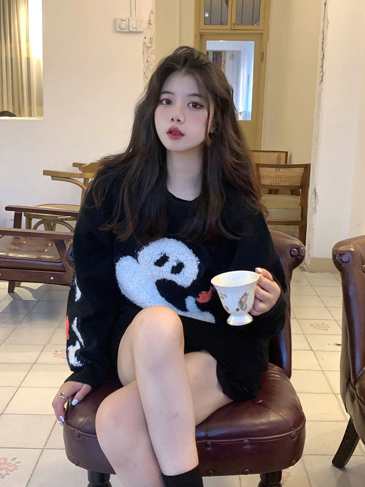 Loose Round Neck Pullover Sweet Wool Sweater – Elegant Black