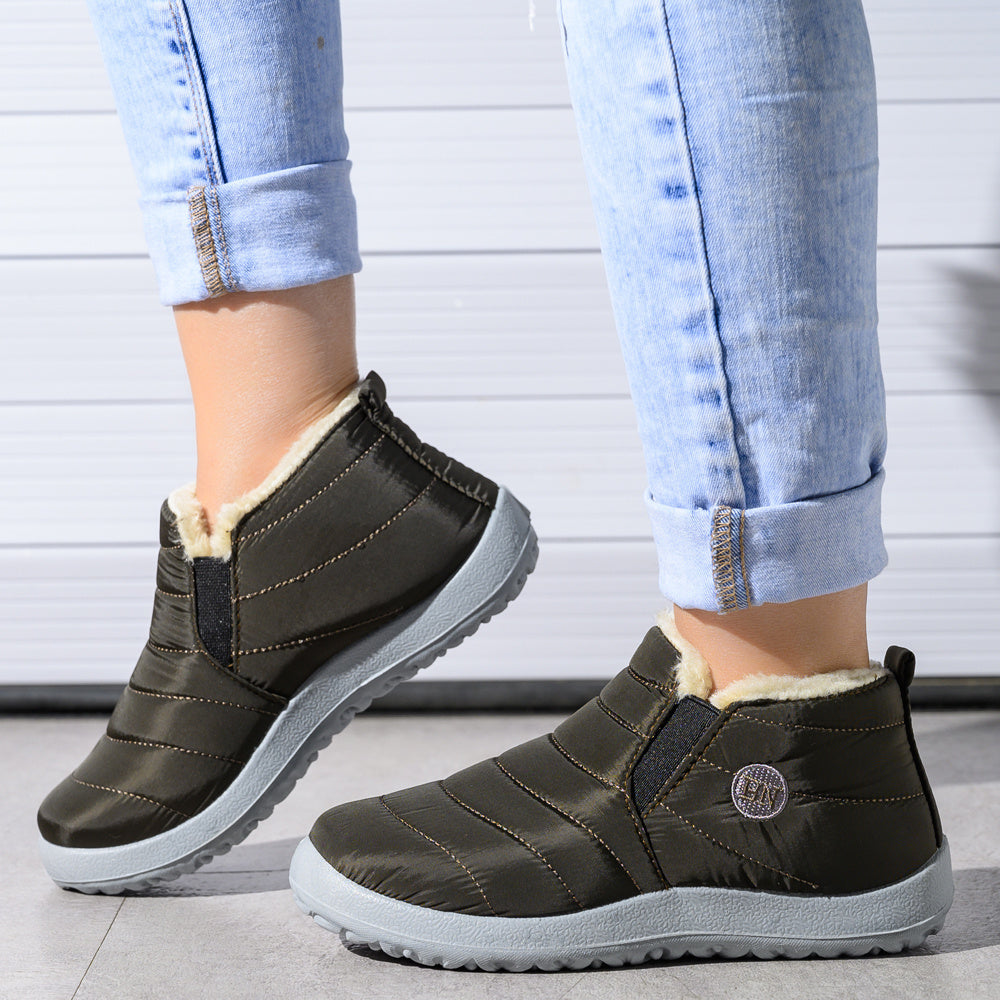 Plus-Size Ankle Boots for Women & Men | Flat Heel Waterproof Winter Boots with Anti-Slip Sole