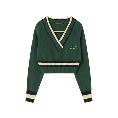 Two-Tone V-Neck Sweater for Women – Cute Oversized Pullover with Embroidery