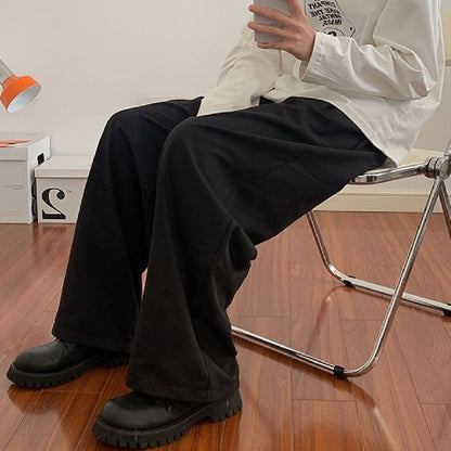 Unisex Loose-Fit Korean Minimalist Trousers – Casual & Comfortable