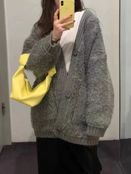 Fashionable Knitted Cardigan Sweater for Women – Cozy Cashmere Top, Elegant Fall & Winter Outfit