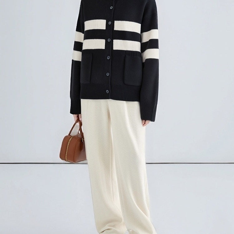 Cozy Chic: Loose Knitted Cardigan for Effortless Everyday Style