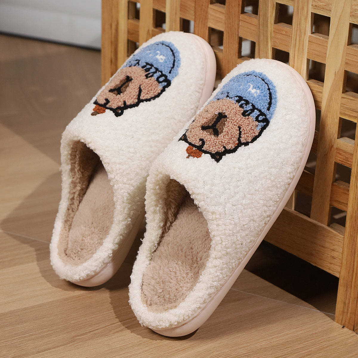 Women’s Capibala Cartoon Cotton Slippers – Cozy Indoor Winter Shoes