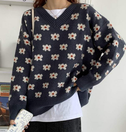 Women's Korean Style Daisy Flower Printed Knitted Winter Sweater