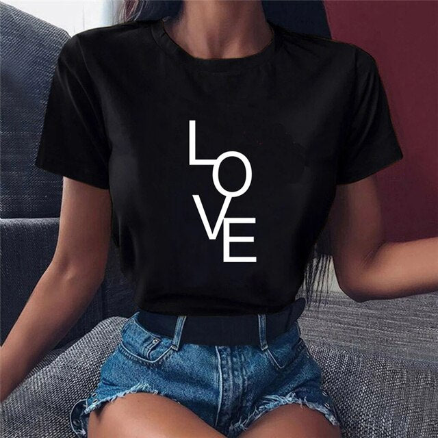 Women Mama Love T-Shirts