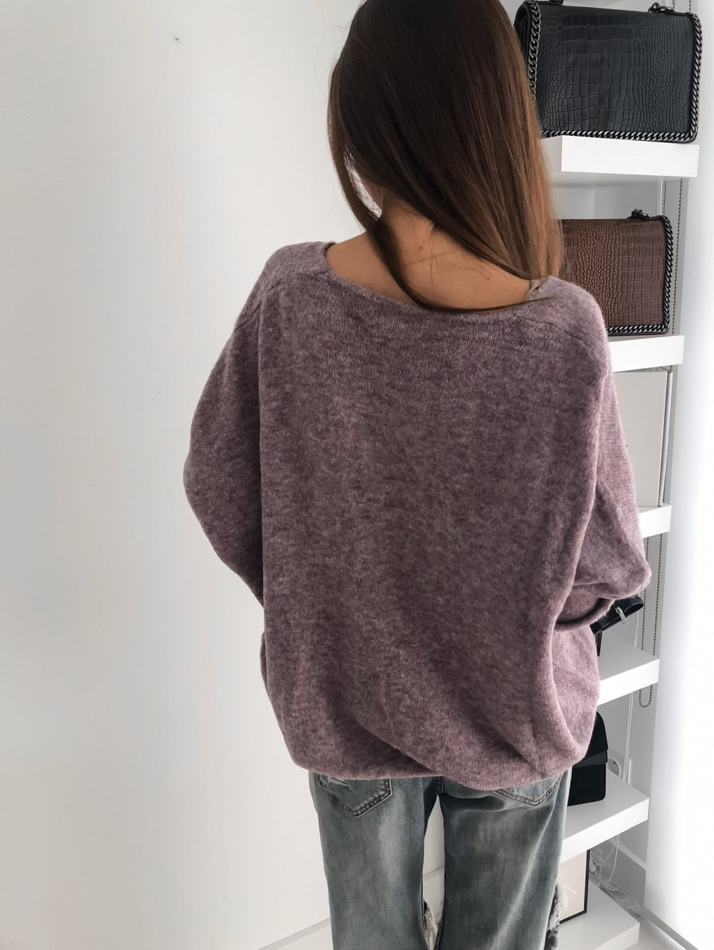 Women's Casual V-Neck Knitted Sweaters