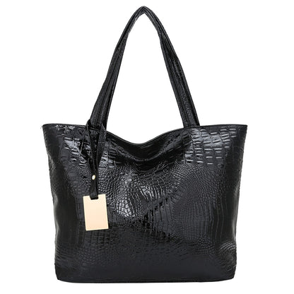 Women's Large Capacity Shoulder Bag – PU Leather Retro Crocodile Pattern Underarm Shopper Tote for Travel