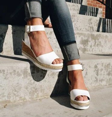 Wide Ankle Buckle Cool Comfortable Summer Sandals For Women